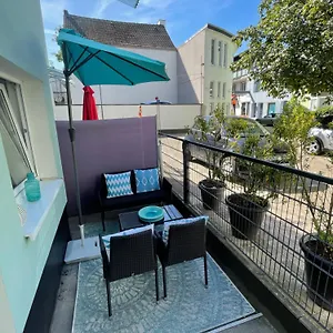 Apartment Patio 2, BRE